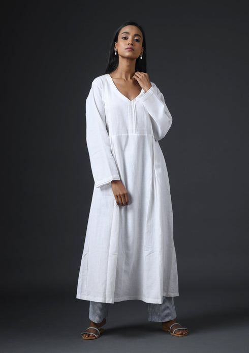 PLEATED YOKE KURTA