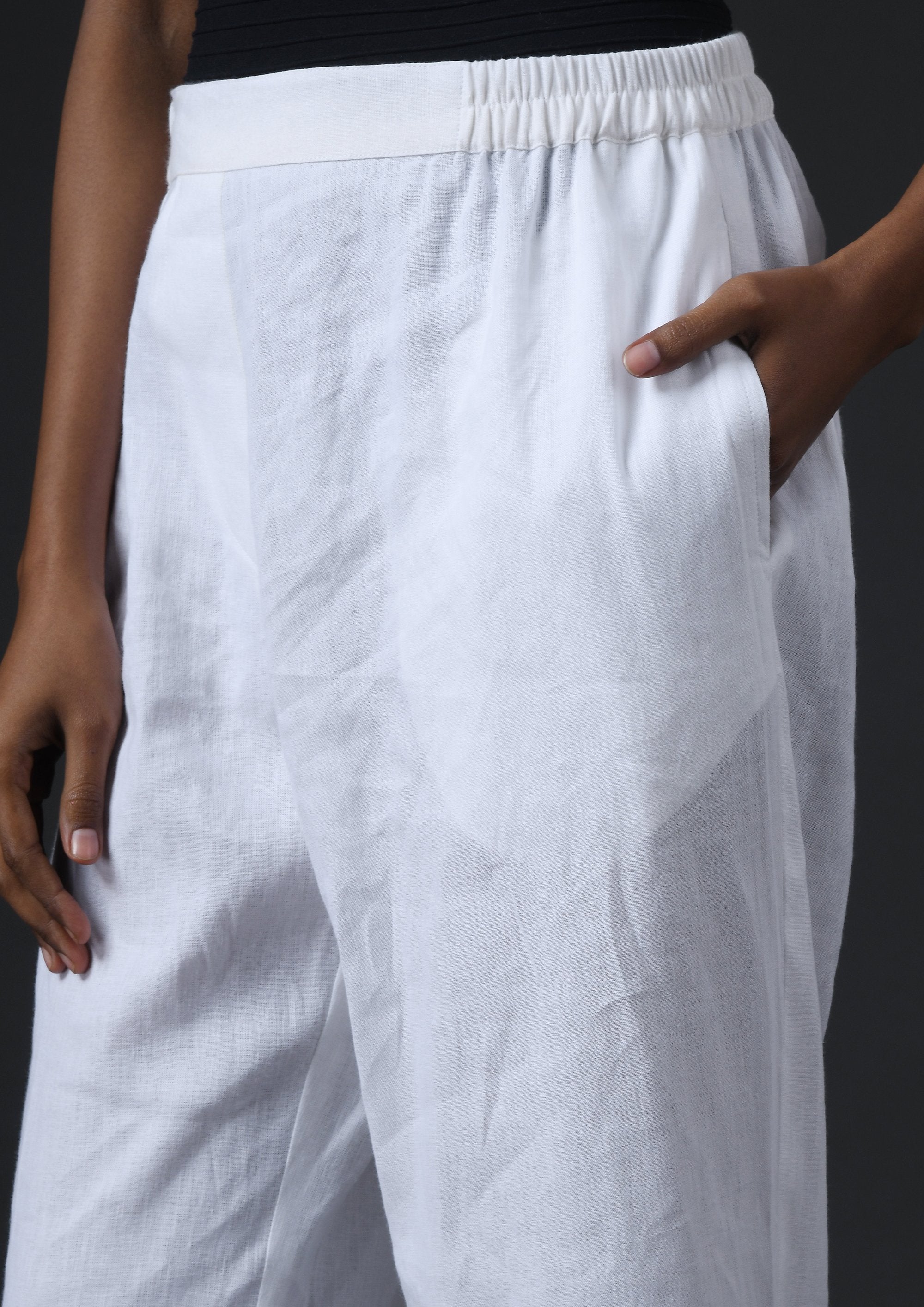 JOGGERS -WHITE