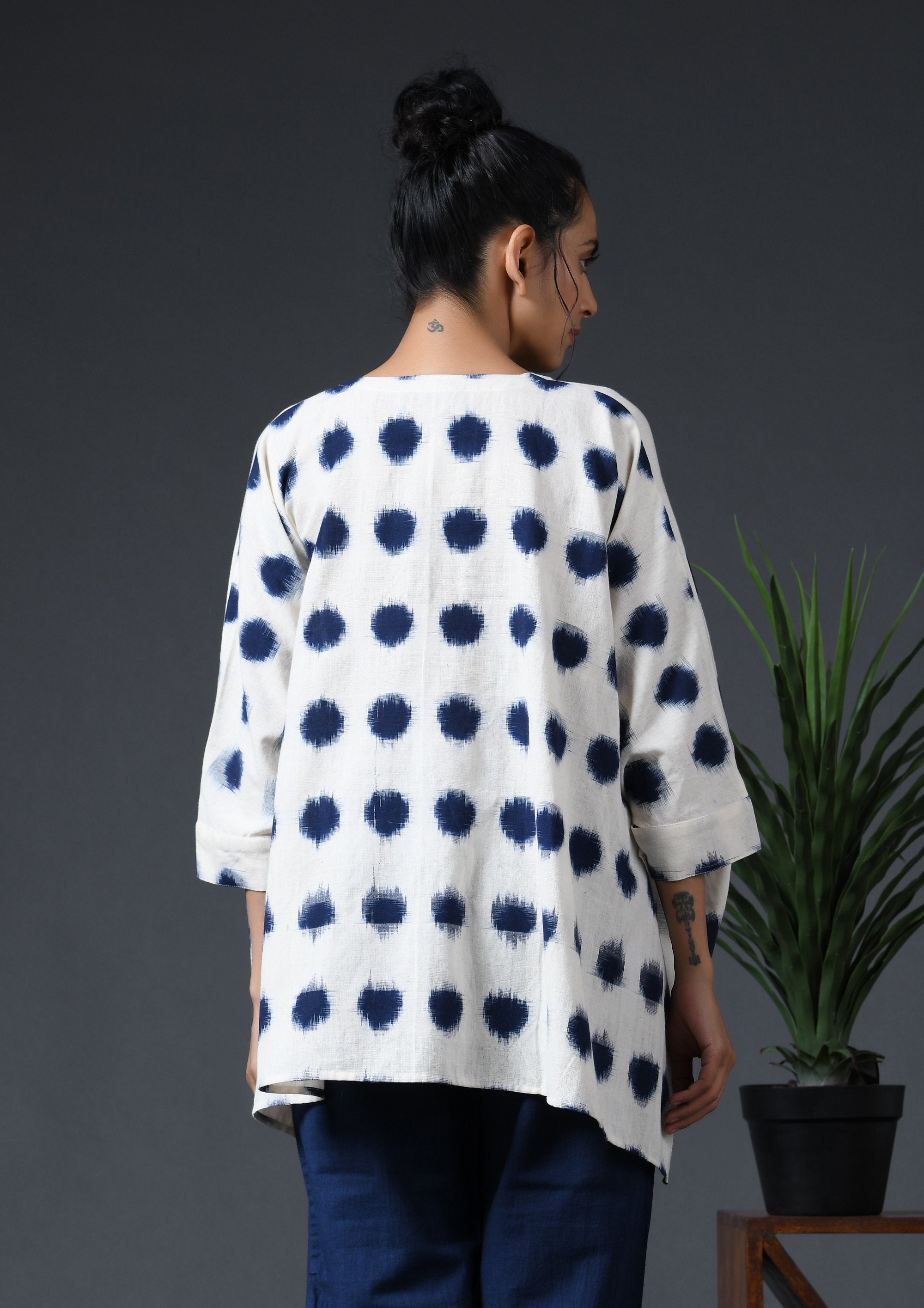 POLKA IKAT JHABLA