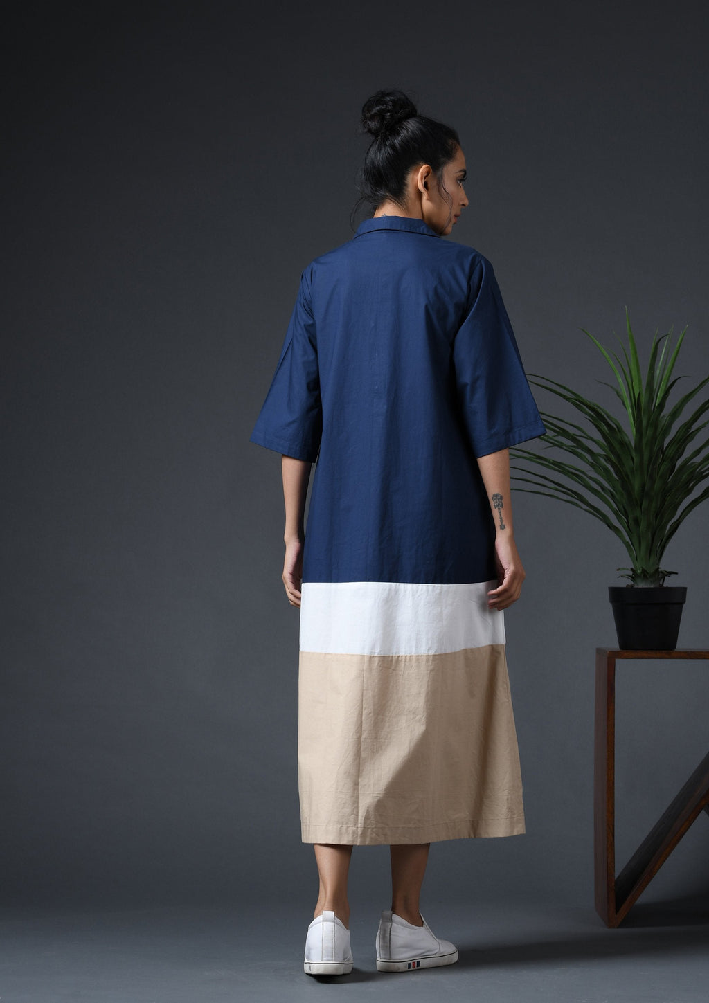 TRICOLOUR WEEKEND DRESS