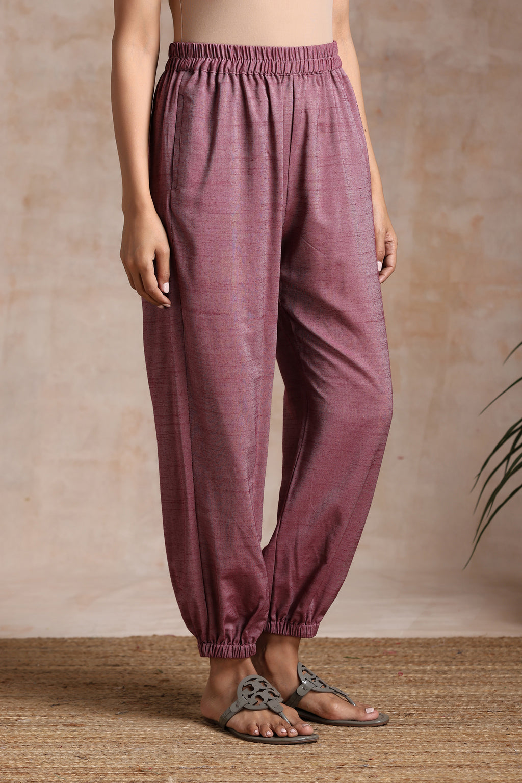 JOGGERS- DULL ROSE